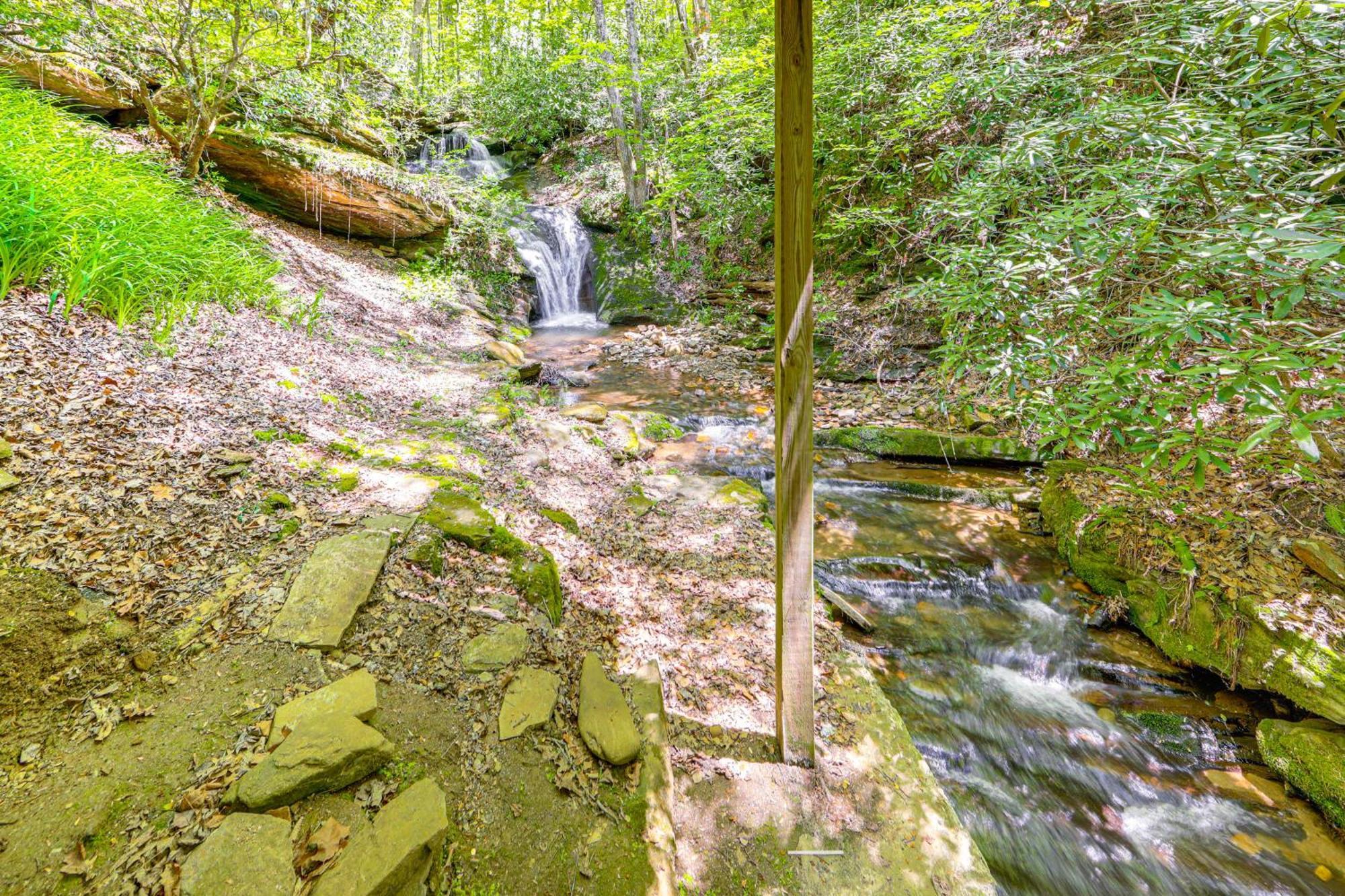 Bryson City Cottage With Hot Tub And Waterfall Views! Экстерьер фото