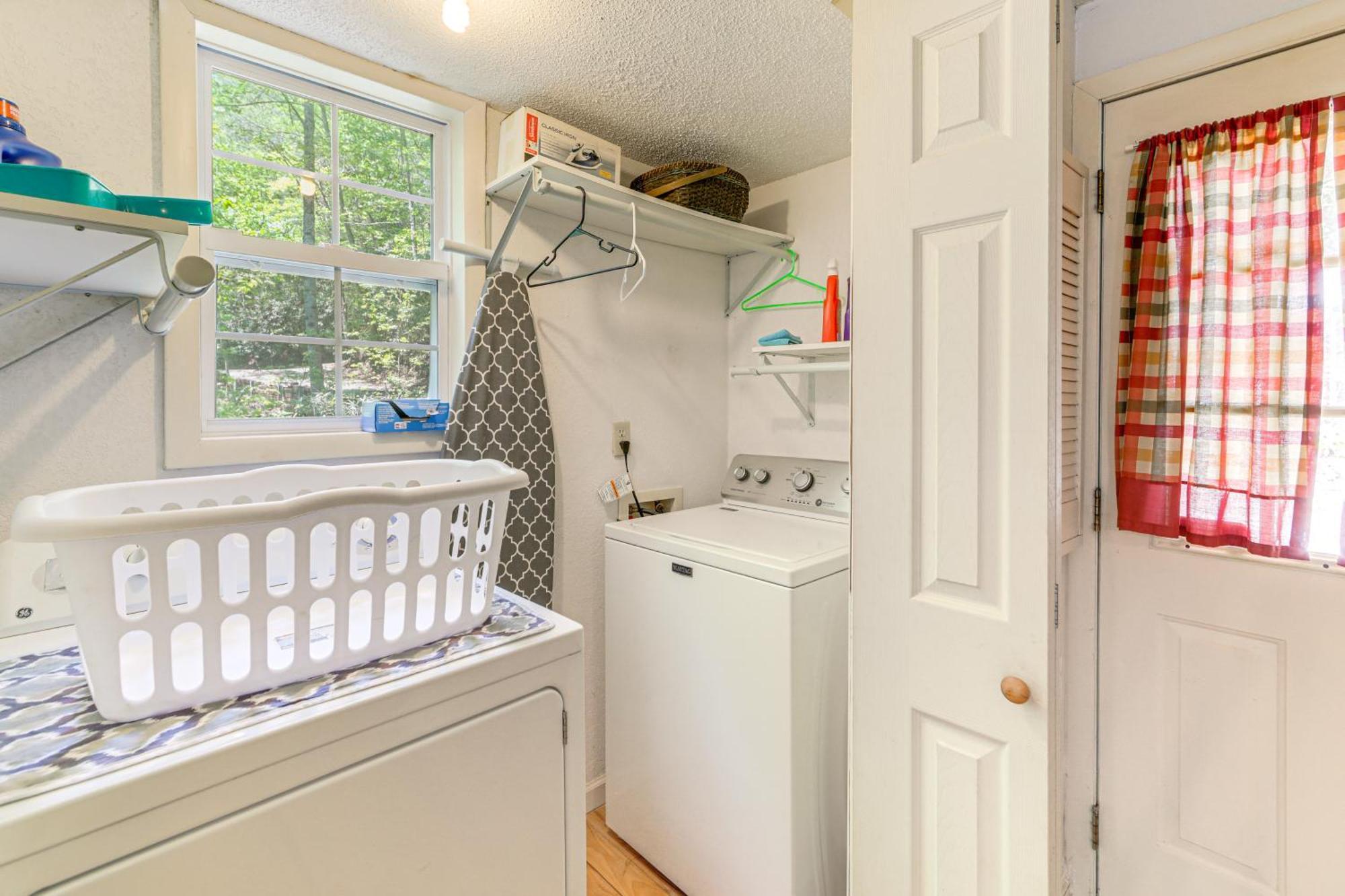 Bryson City Cottage With Hot Tub And Waterfall Views! Экстерьер фото